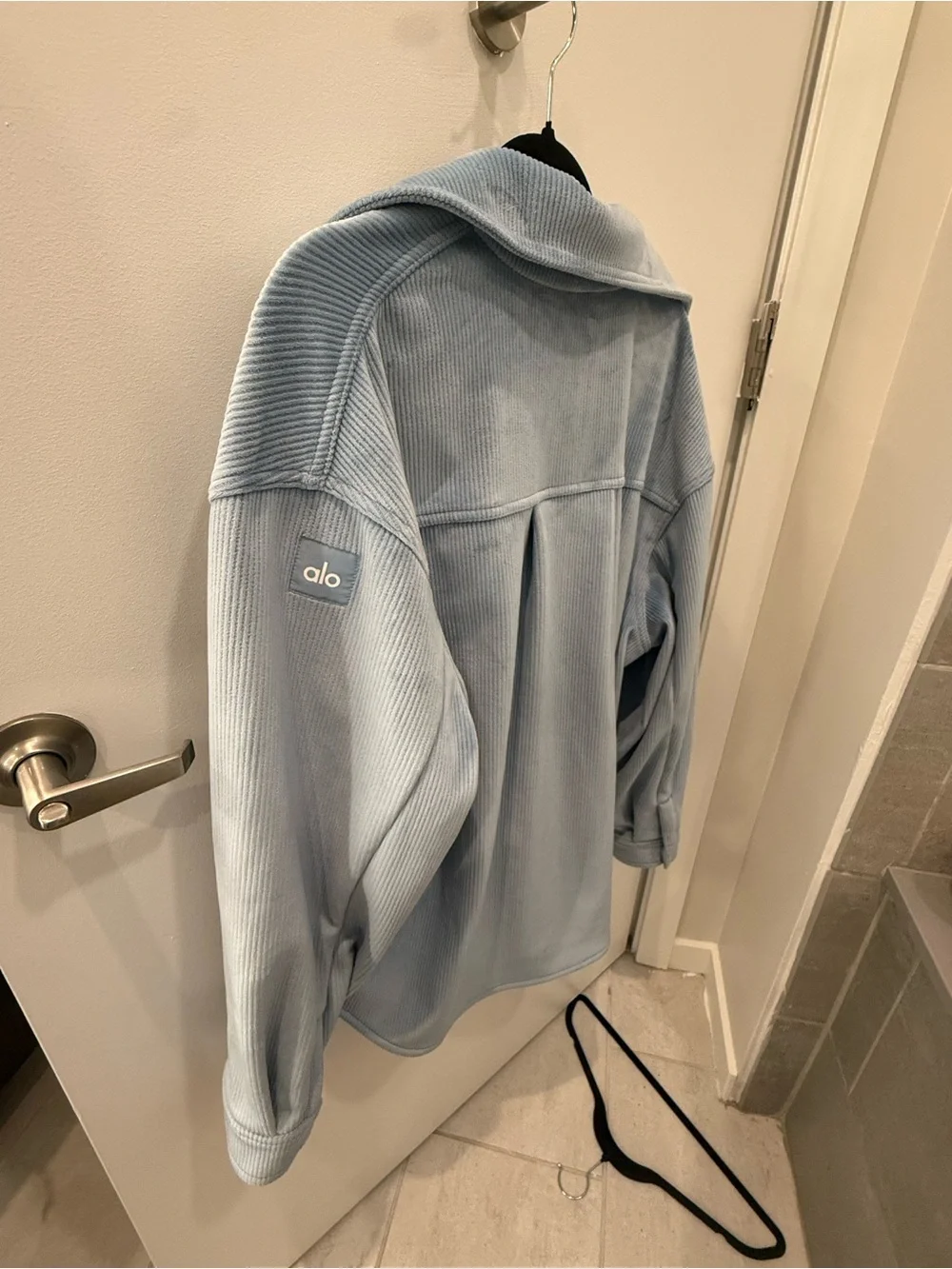 ALO Yoga Ribbed Velour Mountain Side Shacket - Celestial Blue - Size Medium - Picture 6 of 9